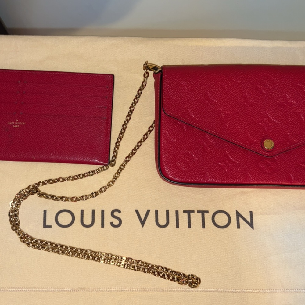 Scarlet Red crossbody Louis Vuitton 8.3 x 4.7 x 1.2 inches prestine condition